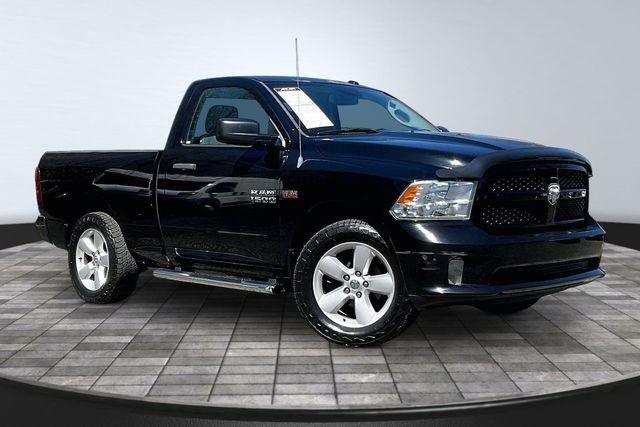 2013 Ram 1500 4WD Reg Cab 120.5" Express - 22996836 - 2