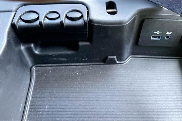 2013 Ram 1500 4WD Reg Cab 120.5" Express - 22996836 - 29