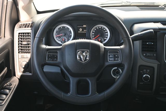 2013 Ram 1500 4X4 Crew Cab Express - 22974551 - 8