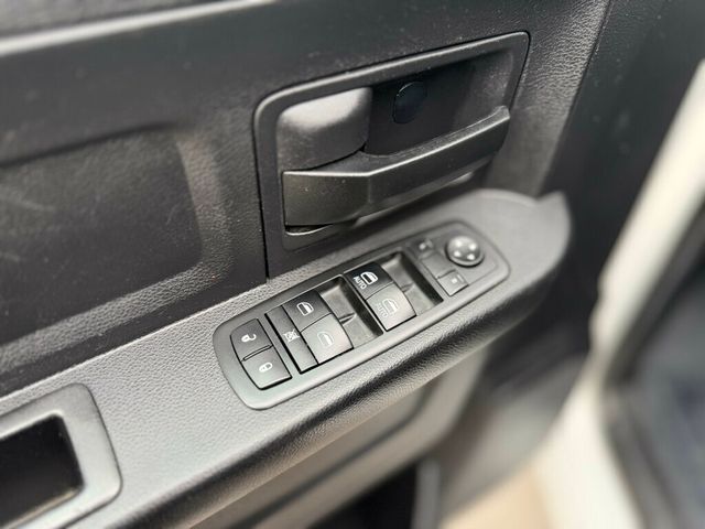 2013 Ram 2500 4WD Crew Cab 169" Tradesman - 22989740 - 10