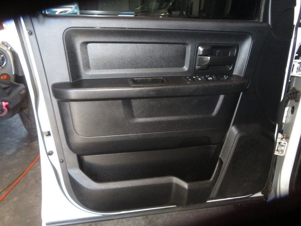 2013 Ram 2500 EXTRA CLEAN 4X4 CUMMINS DIESEL CREWCAB 35 SERVICE RECORDS  - 22921297 - 17