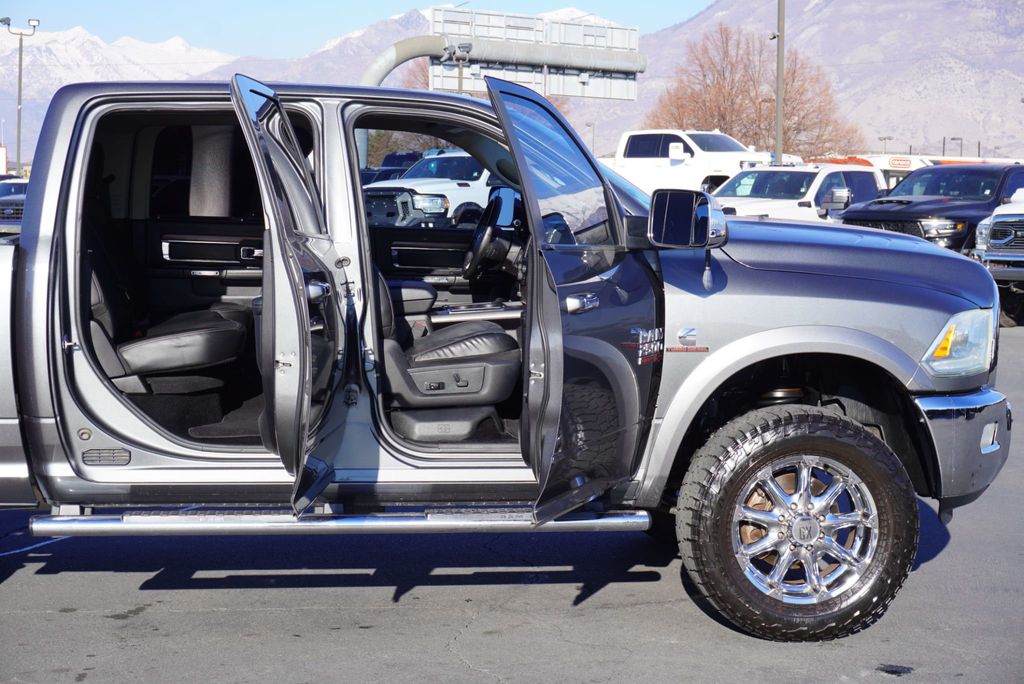 2013 Ram 2500 LARAMIE - 22974057 - 23