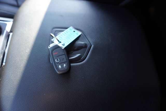 2013 Ram 2500 LARAMIE - 22974057 - 44