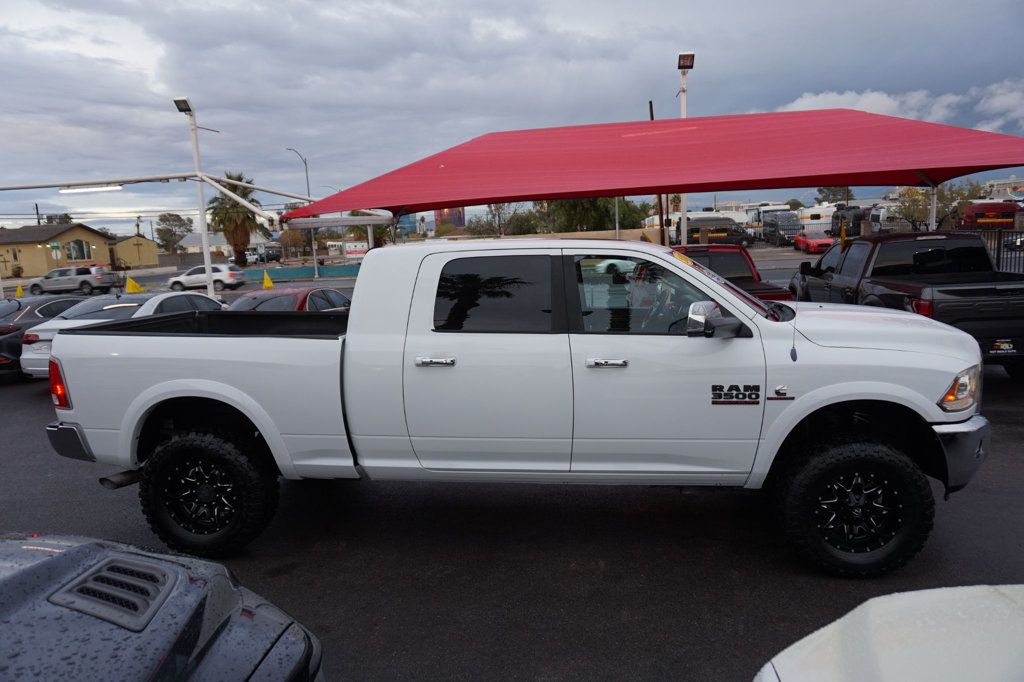 2013 Ram 3500 Laramie photo 4