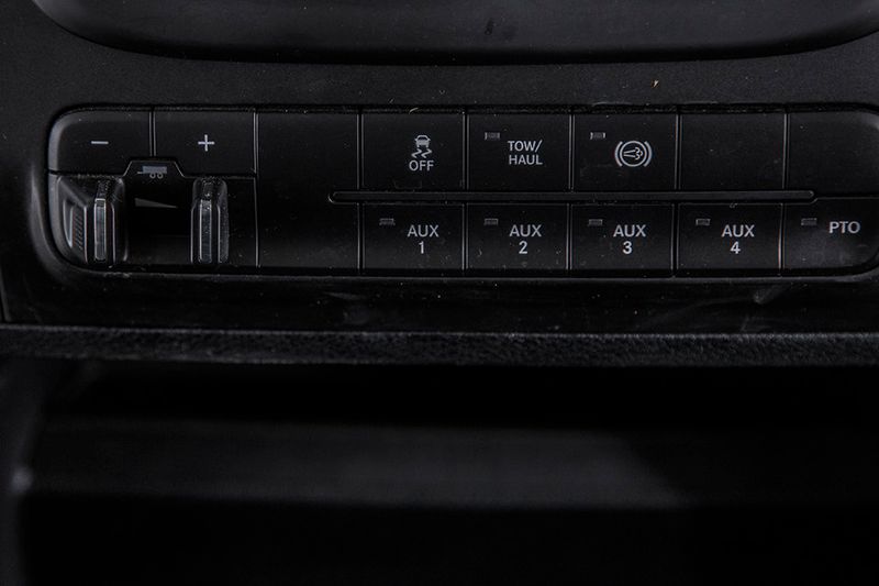 2013 Ram 5500  - 15236737 - 31