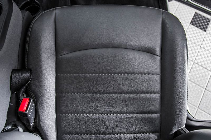 2013 Ram 5500  - 15236737 - 37