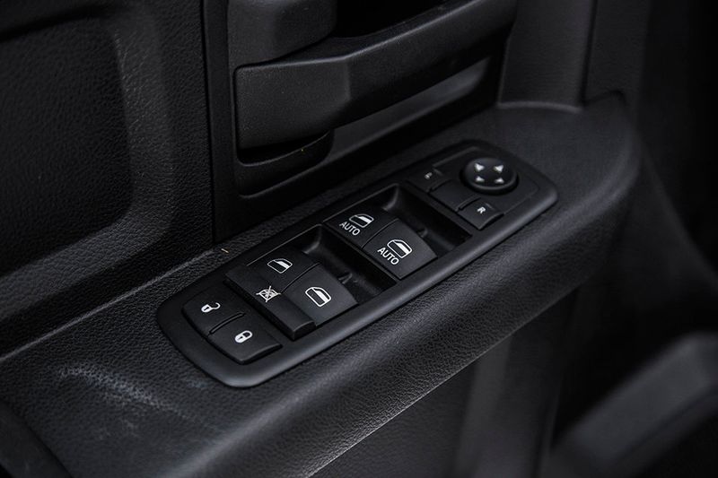 2013 Ram 5500  - 15236737 - 44