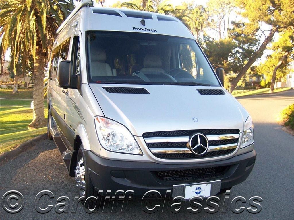 2013 ROAD TREK SPRINTER MOTORHOME RS Adventurous by RoadTrek 170" - 12946289 - 13