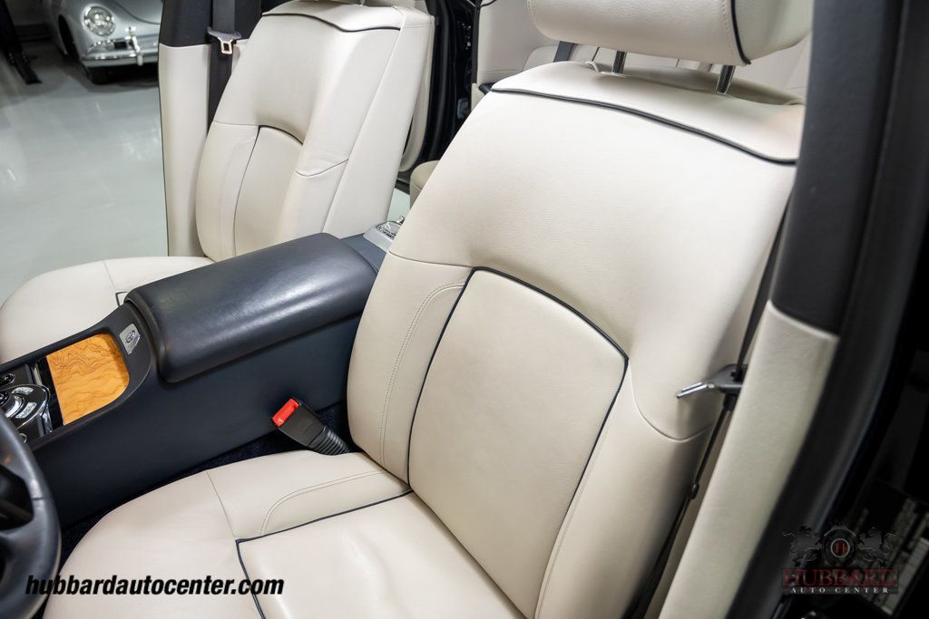 2013 Rolls-Royce Ghost 4dr Sedan - 22924118 - 17