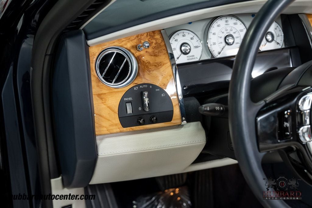 2013 Rolls-Royce Ghost 4dr Sedan - 22924118 - 64