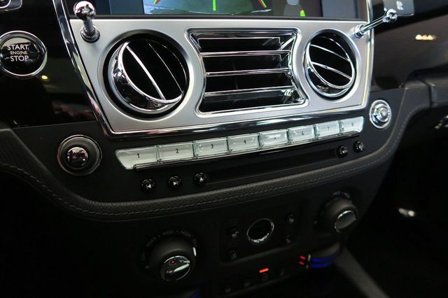 2013 Rolls-Royce Ghost 4dr Sedan - 19964923 - 17