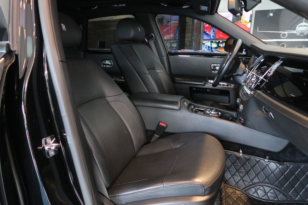 2013 Rolls-Royce Ghost 4dr Sedan - 19964923 - 26