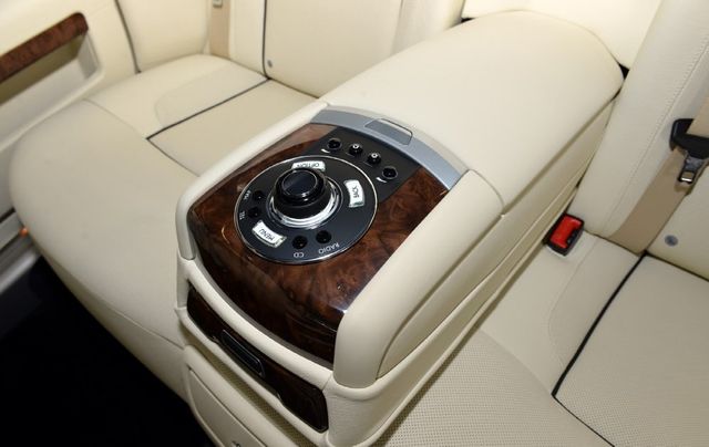 2013 Rolls-Royce Ghost 4dr Sedan - 15445047 - 9