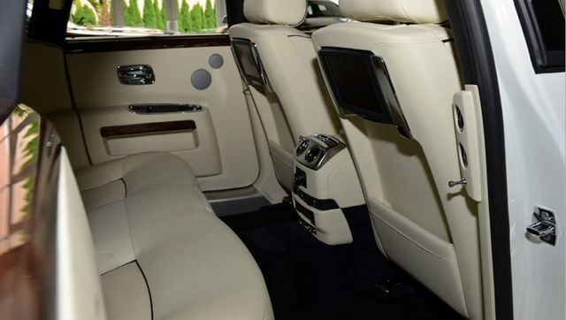 2013 Rolls-Royce Ghost 4dr Sedan - 15445047 - 14