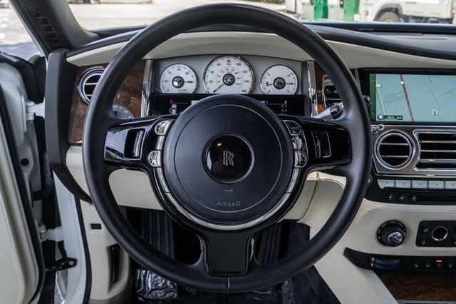 2013 Rolls-Royce Ghost 4dr Sedan - 23070878 - 15