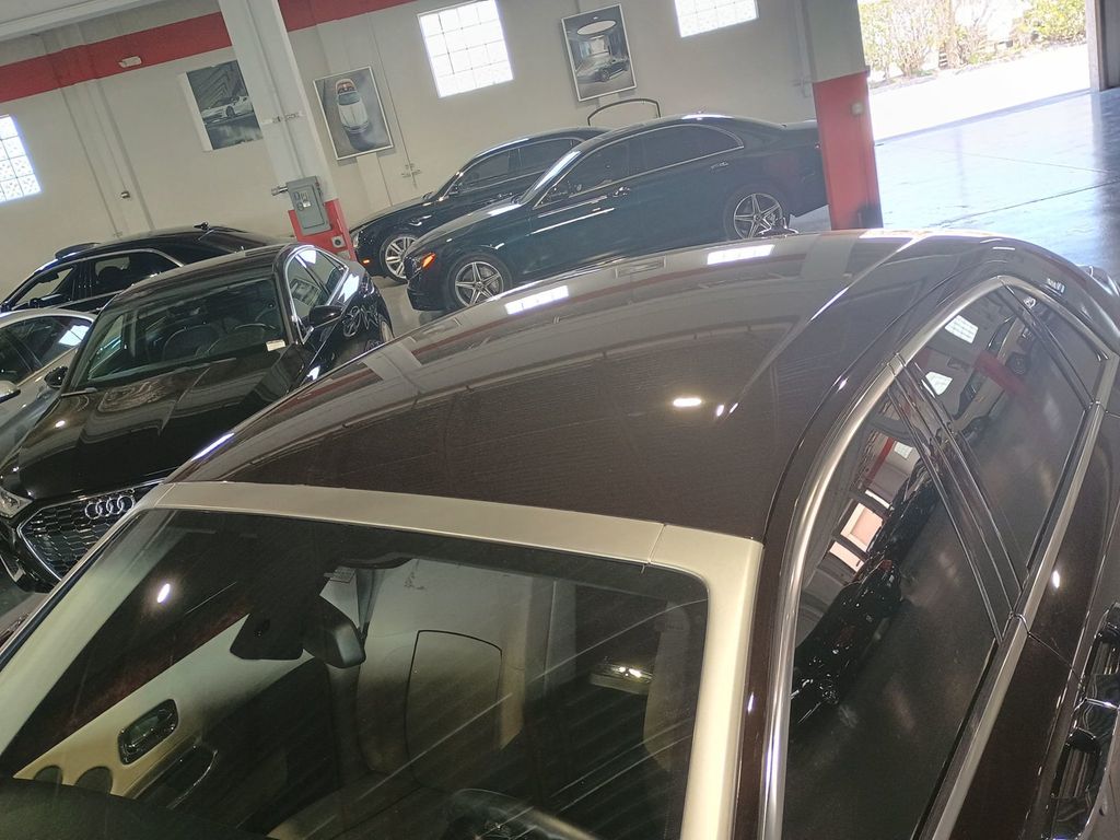 2013 Rolls-Royce Ghost 4dr Sedan Clean Carfax - 23020426 - 10