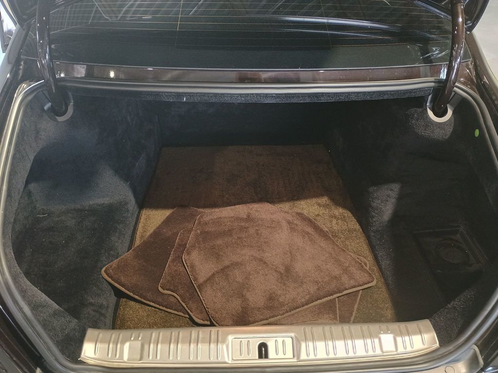 2013 Rolls-Royce Ghost 4dr Sedan Clean Carfax - 23020426 - 57