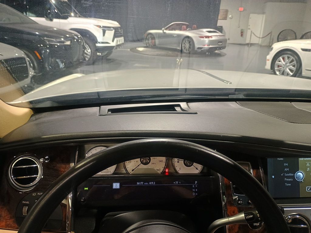 2013 Rolls-Royce Ghost 4dr Sedan Clean Carfax Florida Car - 22971168 - 28