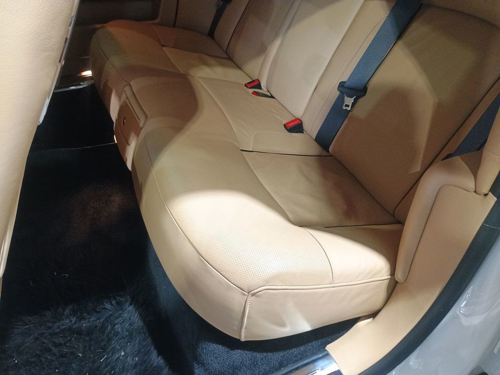 2013 Rolls-Royce Ghost 4dr Sedan Clean Carfax Florida Car - 22971168 - 40