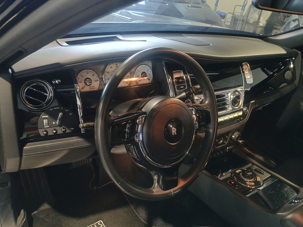 2013 Rolls-Royce Ghost 4dr Sedan EWB - 22989047 - 16