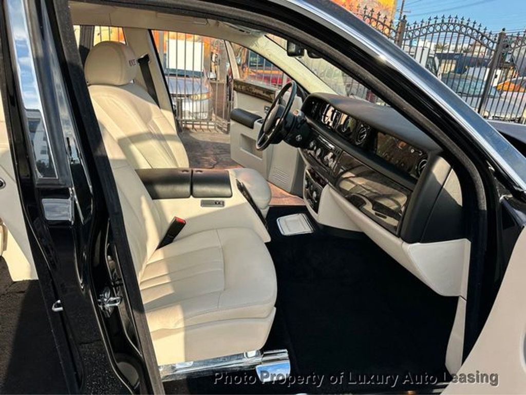 2013 Rolls Royce Phantom RR01 photo 23