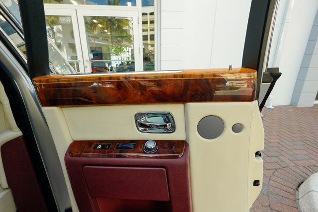 2013 Rolls-Royce Phantom 4dr Sedan - 22948076 - 70