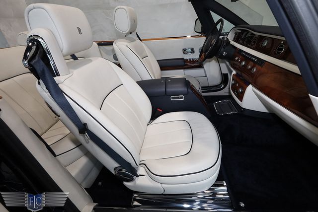2013 Rolls-Royce Phantom Drophead Coupe  - 22930572 - 19