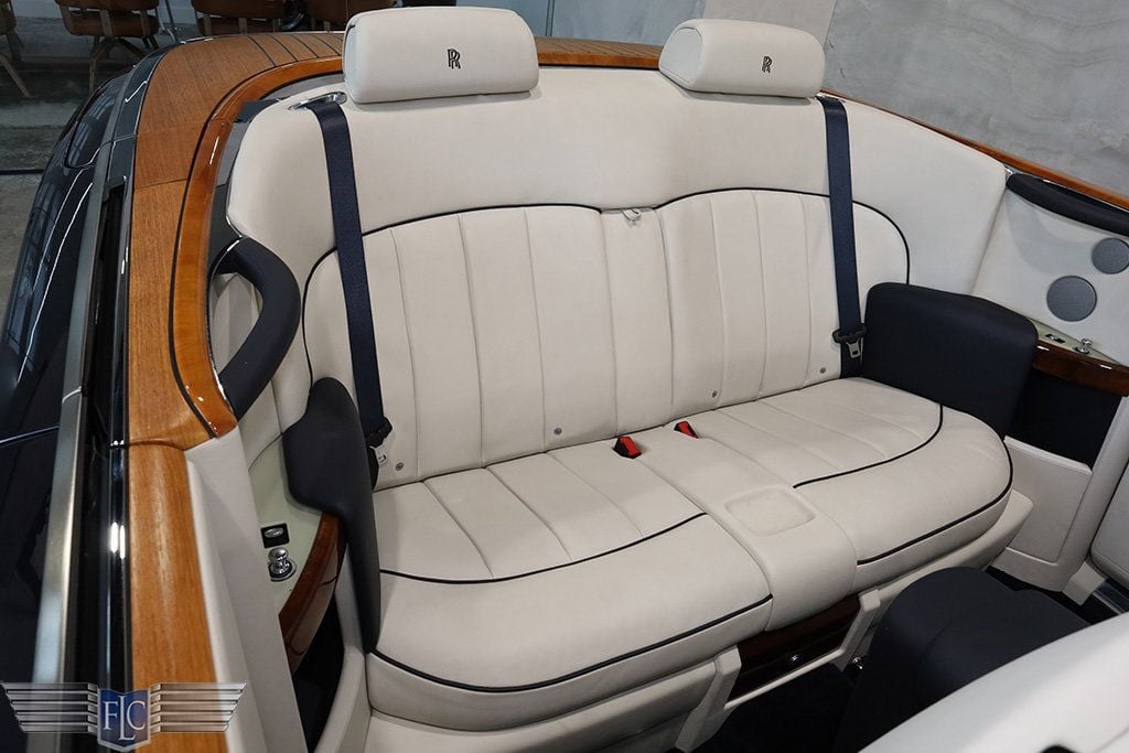 2013 Rolls-Royce Phantom Drophead Coupe - 22930572 - 21