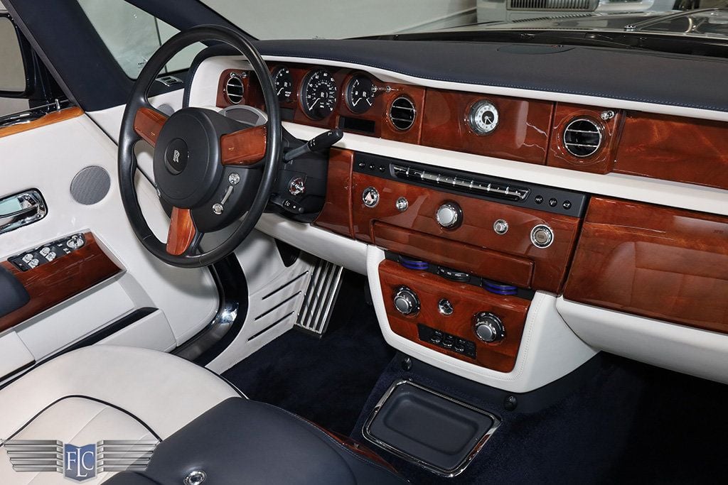 2013 Rolls-Royce Phantom Drophead Coupe - 22930572 - 22
