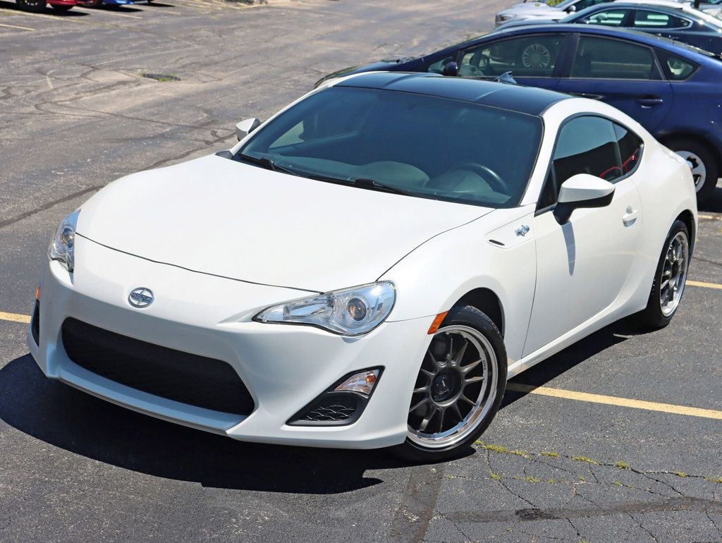 2013 Scion FR-S 2dr Coupe Manual - 23050105 - 27