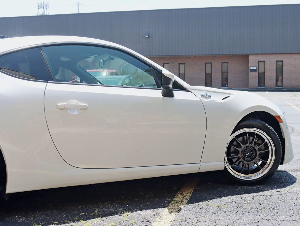 2013 Scion FR-S 2dr Coupe Manual - 23050105 - 3