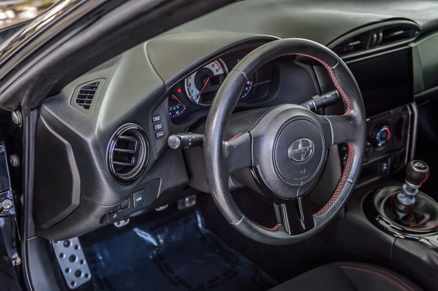 2013 Scion FR-S FR-S 6 SPEED MANUAL - GORGEOUS - WELL EQUIPPED - MUST SEE - 23055768 - 25