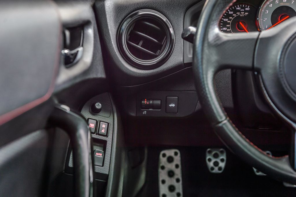 2013 Scion FR-S FR-S 6 SPEED MANUAL - GORGEOUS - WELL EQUIPPED - MUST SEE - 23055768 - 26