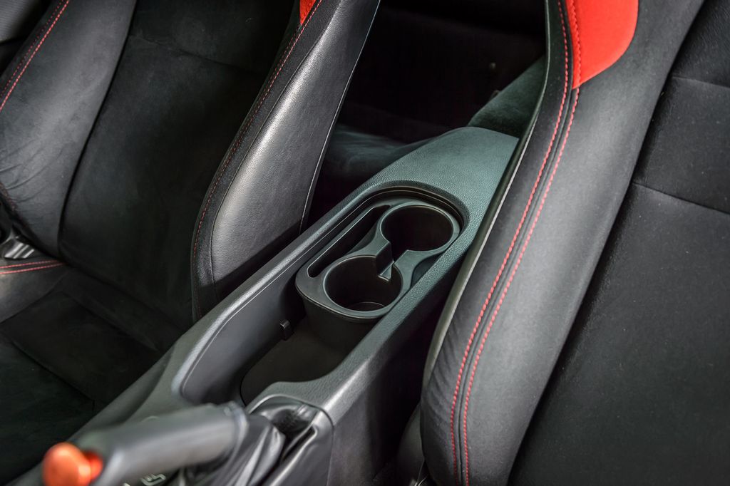 2013 Scion FR-S FR-S 6 SPEED MANUAL - GORGEOUS - WELL EQUIPPED - MUST SEE - 23055768 - 32