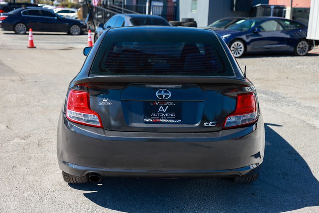 2013 Scion tC 2dr Hatchback Automatic - 22985863 - 11