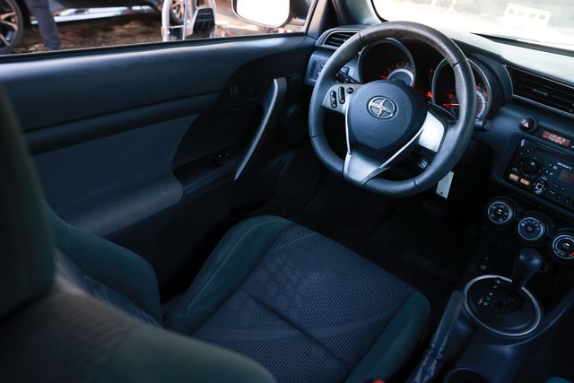 2013 Scion tC 2dr Hatchback Automatic - 22985863 - 22