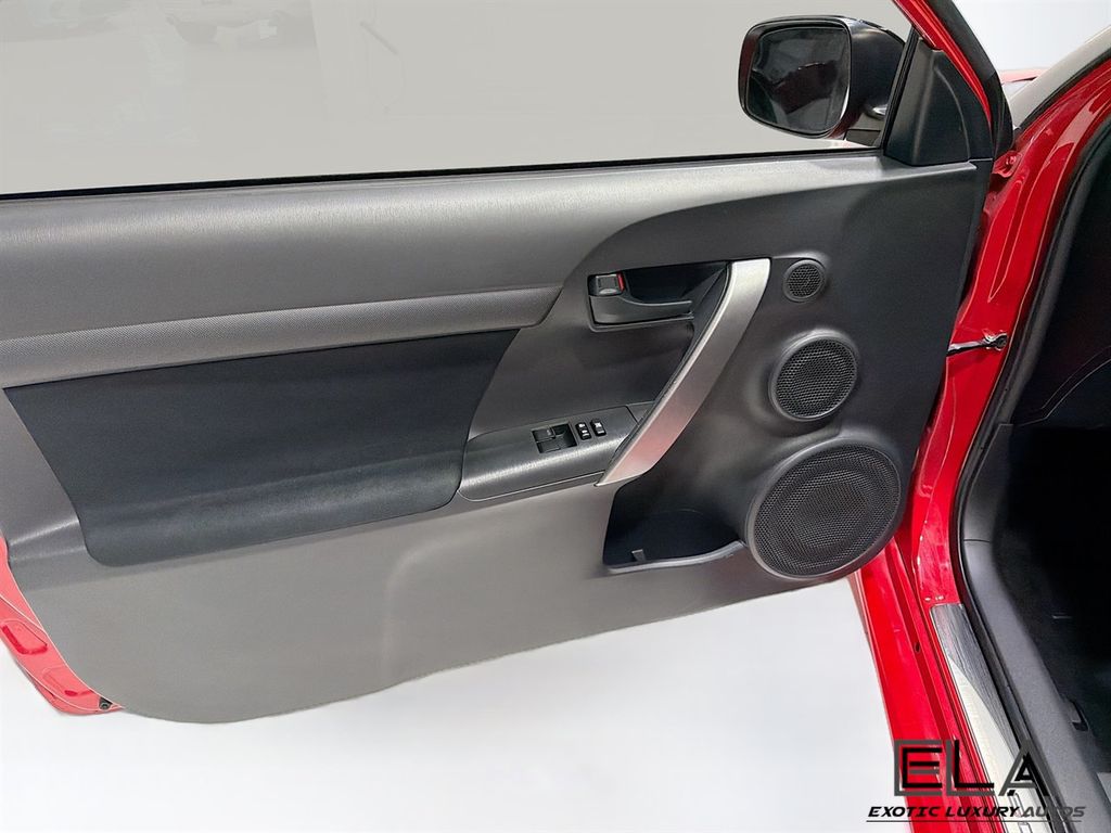 2013 Scion tC 2dr Hatchback Automatic Release Series 8.0 - 23002534 - 16