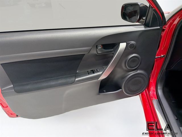 2013 Scion tC 2dr Hatchback Automatic Release Series 8.0 - 23002534 - 16