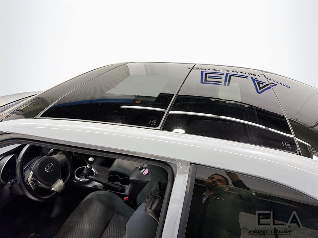 2013 Scion tC 2dr Hatchback Manual Release Series 8.0 - 22991668 - 22