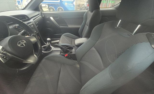 2013 Scion tC 2dr Hatchback Manual Release Series 8.0 - 22991668 - 8