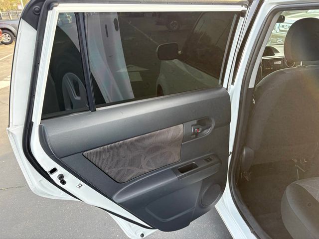 2013 Scion xB 10 Series 4dr Wagon 4A - 23006122 - 21