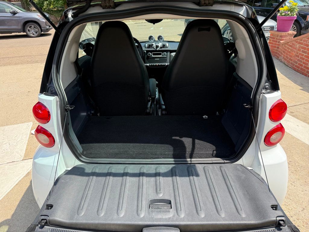2013 Smart Fortwo photo 12