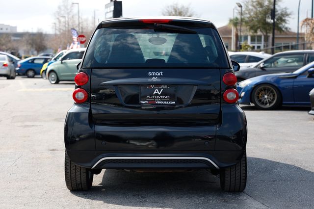 2013 smart Fortwo 2dr Coupe Pure - 22991966 - 11