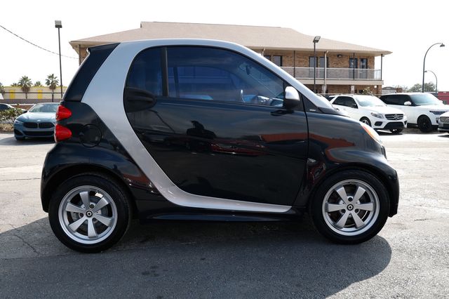 2013 smart Fortwo 2dr Coupe Pure - 22991966 - 17