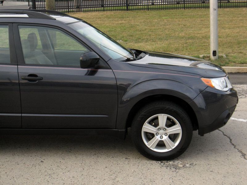 2013 Subaru Forester 4dr Automatic 2.5X - 22509637 - 9