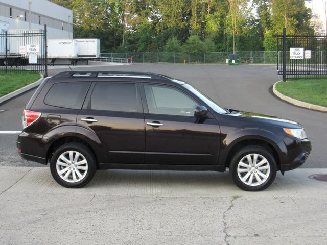 2013 Subaru Forester 4dr Automatic 2.5X Limited PZEV - 22555376 - 8