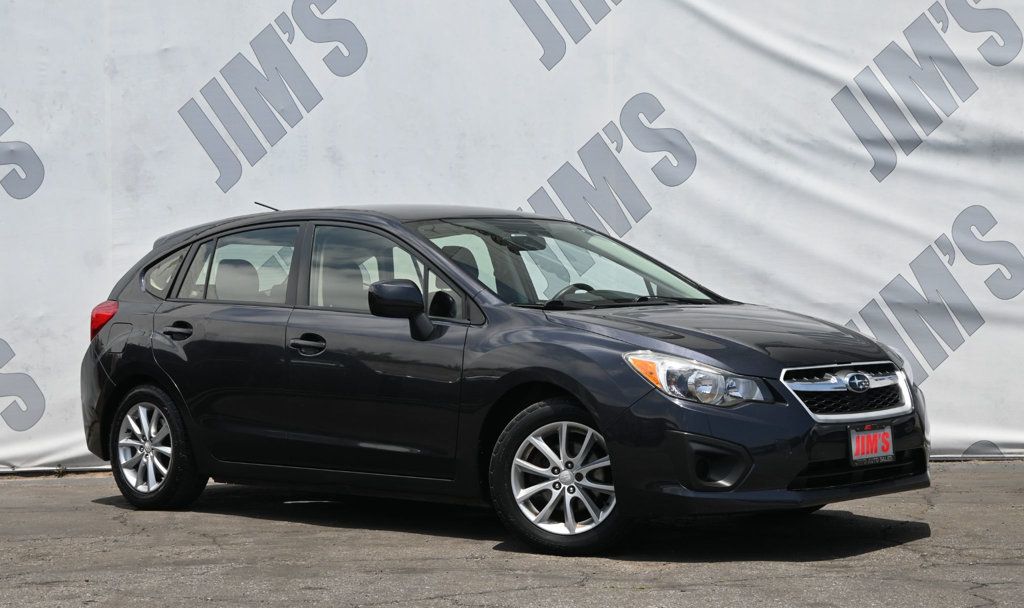 2013 Subaru Impreza 2.0i Premium photo 3