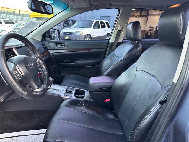 2013 Subaru Legacy 2.5i Limited AWD 4dr Sedan - 22995513 - 13