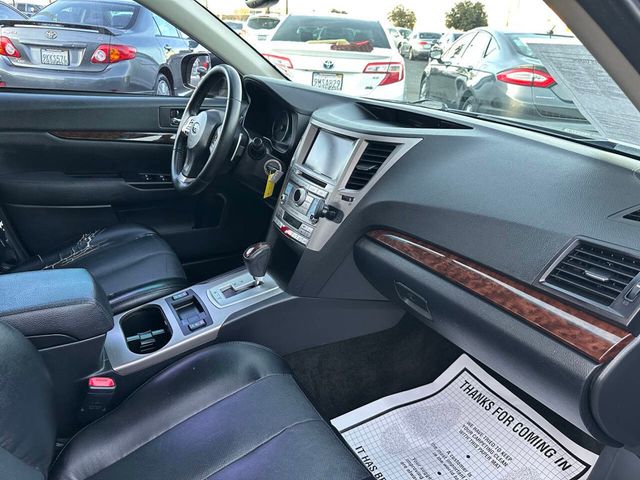 2013 Subaru Legacy 2.5i Limited AWD 4dr Sedan - 22995513 - 17