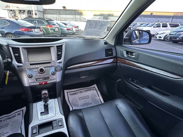 2013 Subaru Legacy 2.5i Limited AWD 4dr Sedan - 22995513 - 22